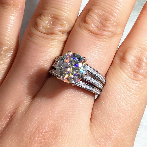 🎊 Classic Cubic Zirconia 925 Silver Wedding Ring for Women, FB16FA1037 - Picture 3 of 8